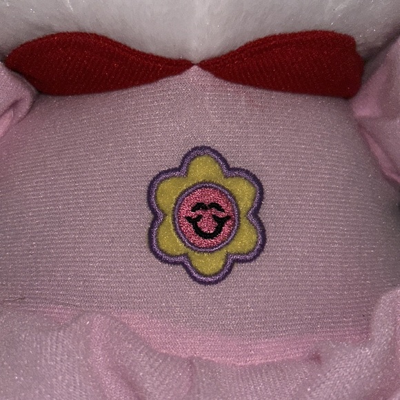 HELLO KITTY PLUSH - Picture 5 of 6
